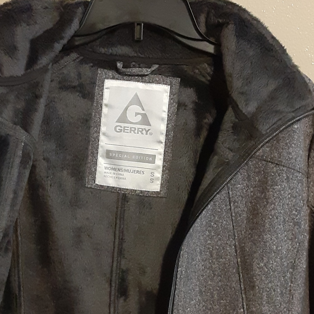 Gerry Jacket - image 2